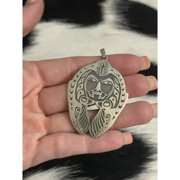Huge Native American Sterling Silver Indian Skull Chief Headdress Pendant Signed - Picture 7 of 10